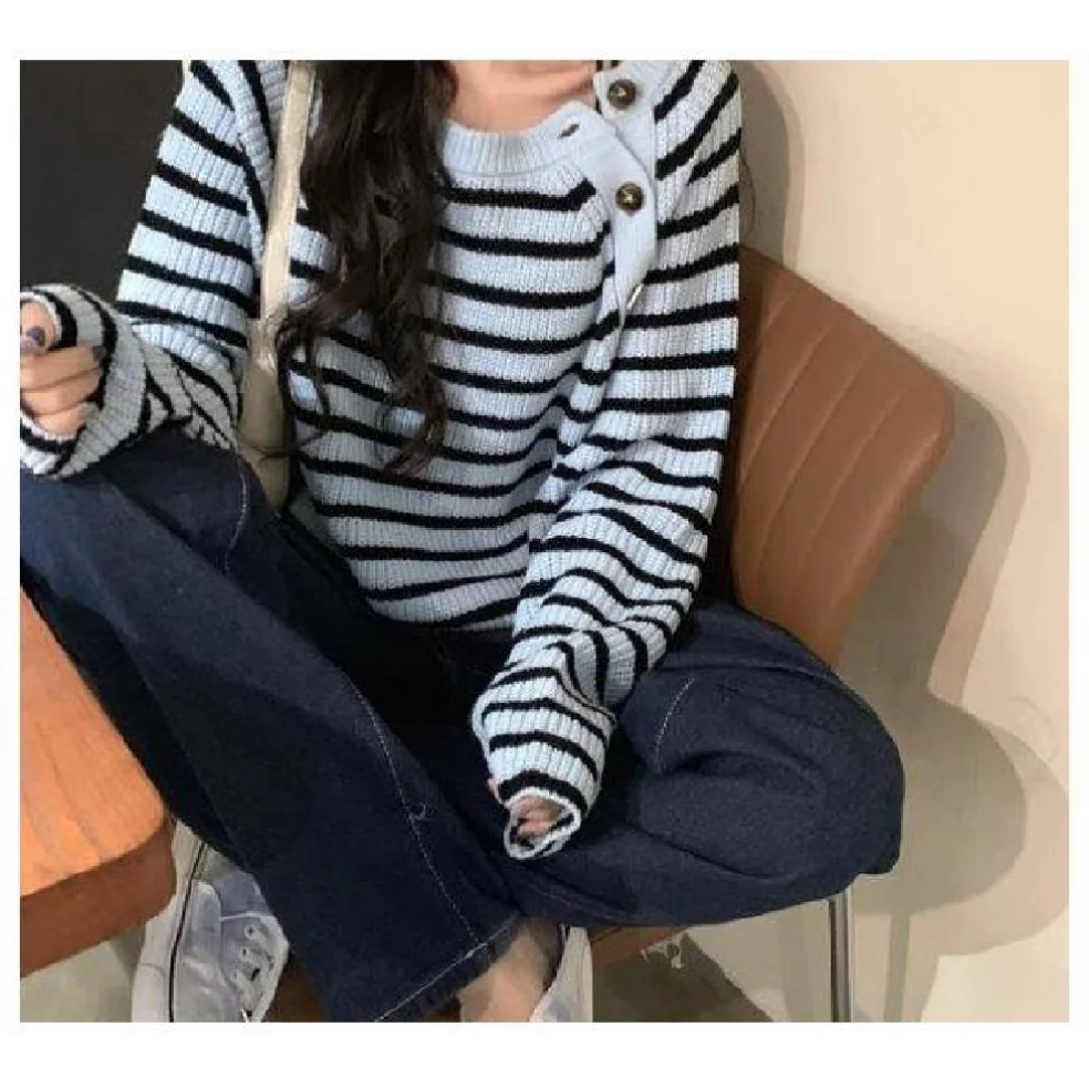 Thick warm female O-neck striped jumper sweater Winter return ring stamped knitted female vault athlete supervised jumper pulled