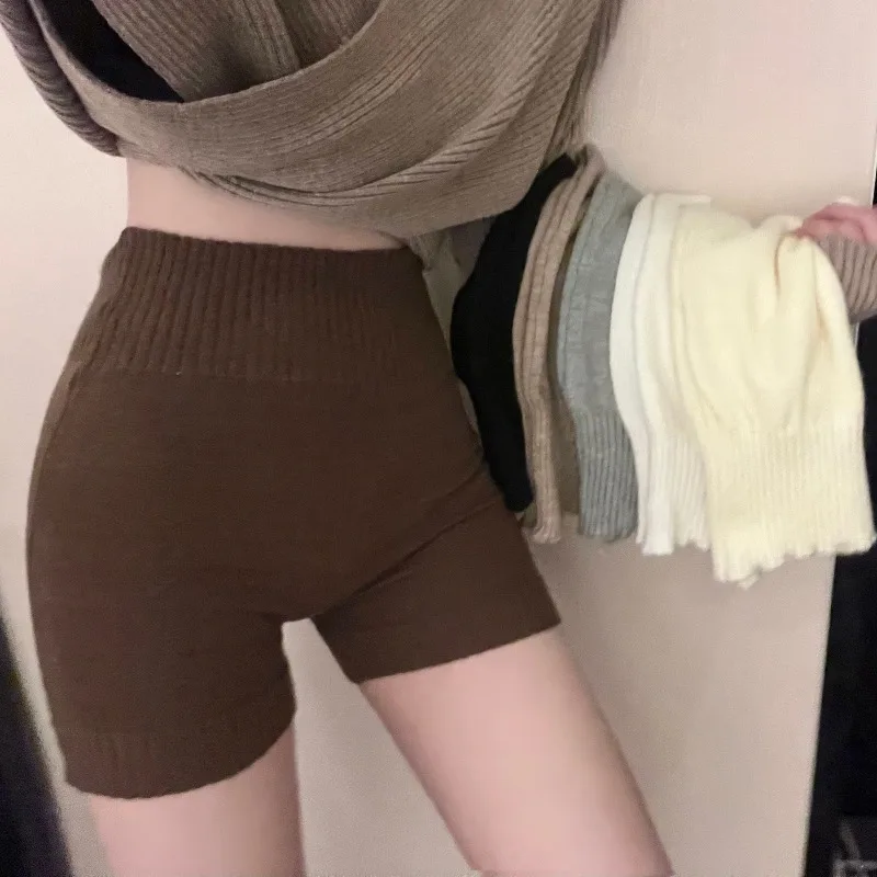 2024 Warm Waist Short Leggings Woolen Knit Shorts Women's Spring And Winter Thick High Waist Seamless Sweater Short Trousers