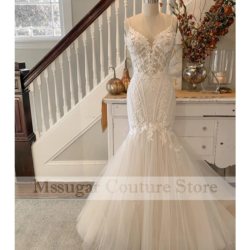 2022 Spaghetti Straps Lace Mermaid Wedding Dresses Appliques Sequin Backless Bride Wedding Gown Vestido De Noiva Sereia