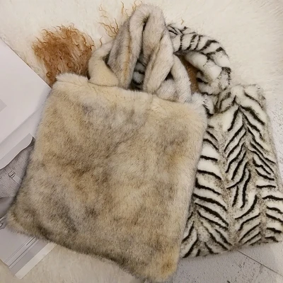 Sevimli çanta Faux kürk pelüş çanta kadın sonbahar ve kış peluş küçük çanta