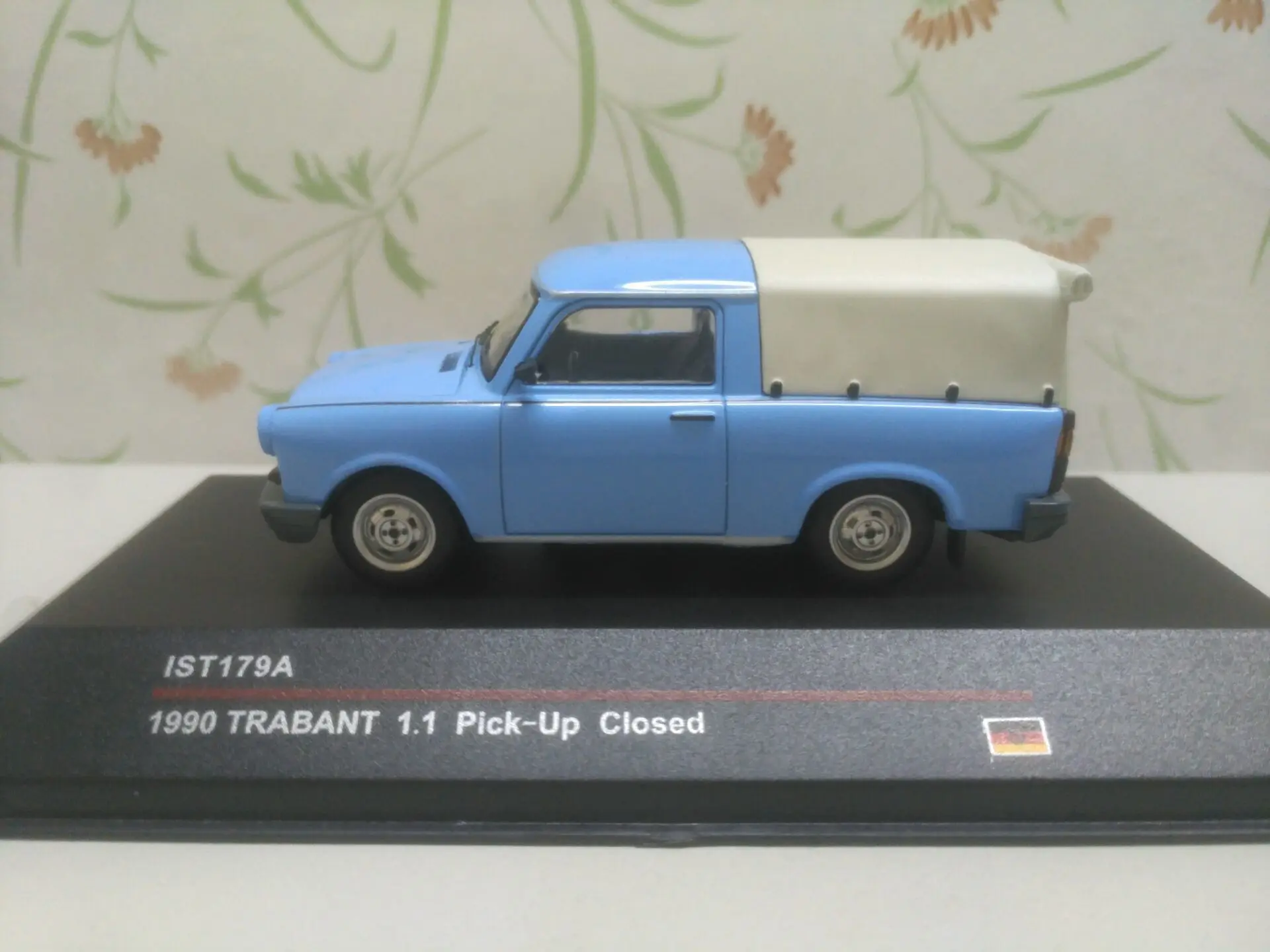 

1/43 Rare New Special Die-cast Metal 1990 Soviet Pickup Model Home Display Collection Toys For Children