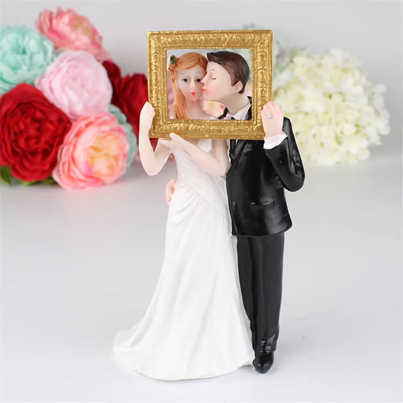Romantische Bräutigam & Braut heiraten Harz Figur Hochzeit Kuchen Topper Dekoration liefert heiraten Figur Valentinstag Verlobung – Detail 6