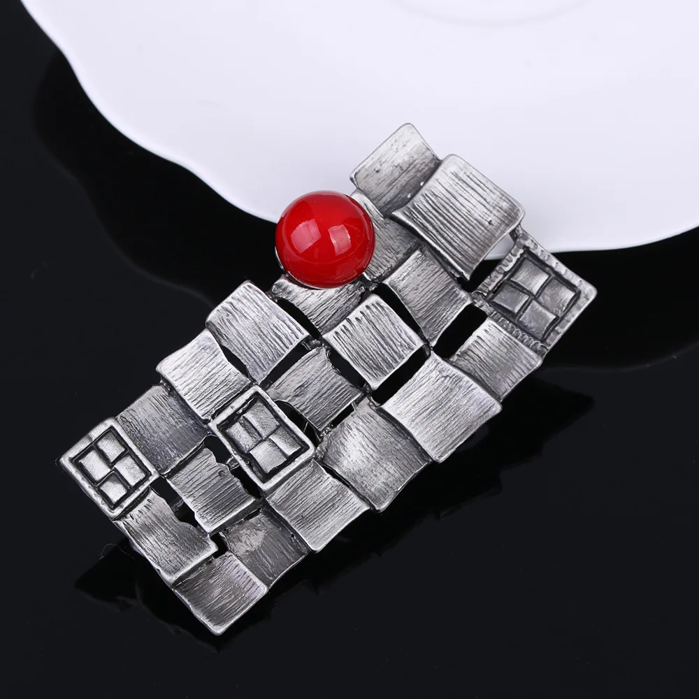 Vintage Geometric Design Brooches For Women Square Style Pin Retro Fashion Jewelry Imitation Pearl Accessories Gift