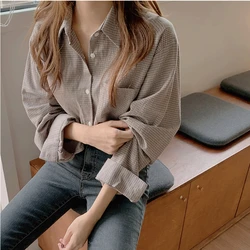 New 2020 Autumn Winter Women's Blouses Plaid Casual Vintage Oversize Office Checkered Shirts Korean Wild Pocket Lady Tops BL3259