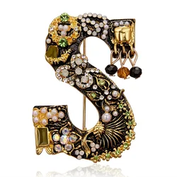 Vintage Unique Design Initial Name Letter S Brooch Retro Pearl Crystal Enamel Brooch Pin Women Men's Fashion Clothes Decrotion