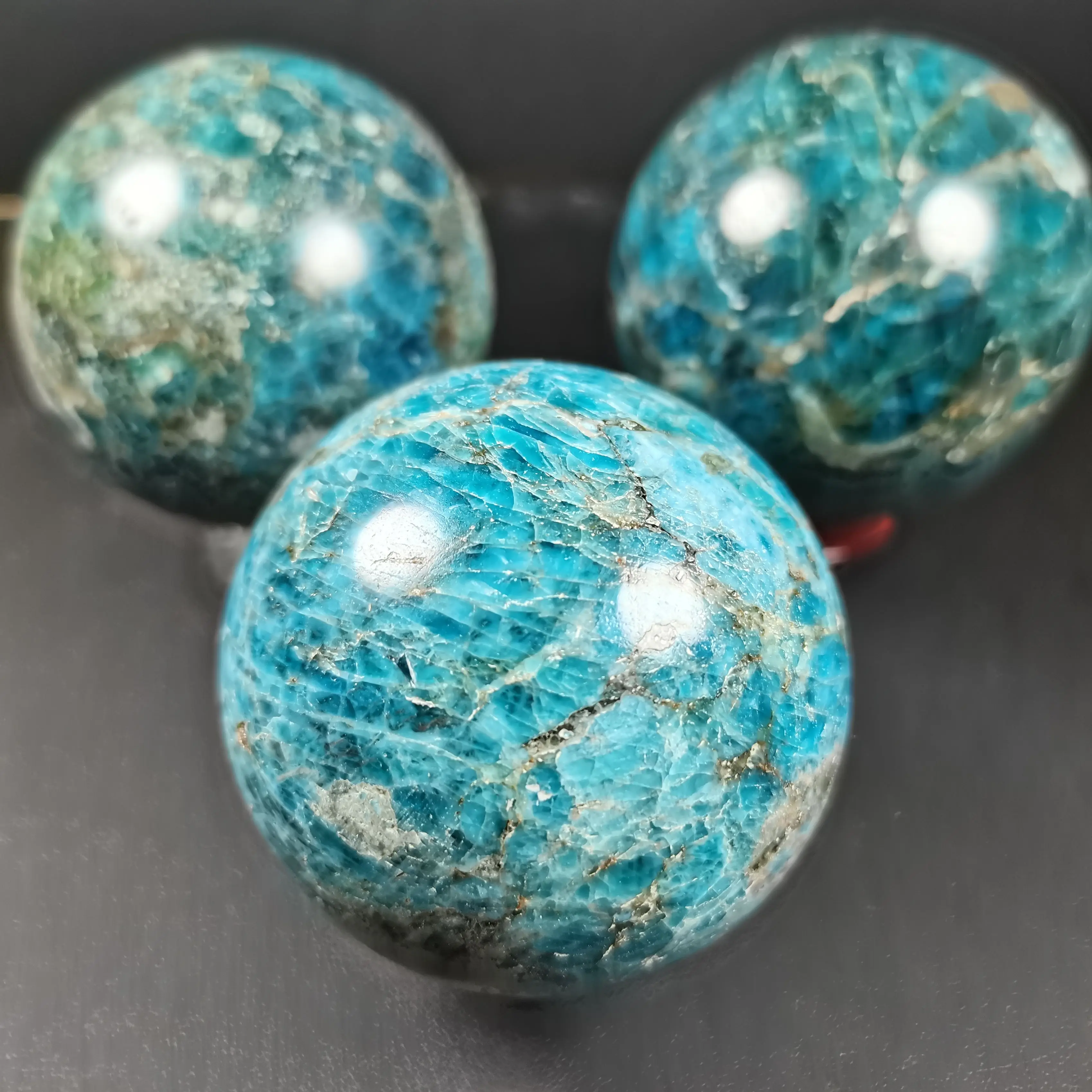 40-60MM Natural Blue Apatite Sphere Healing Stones Crystal Polished   CAOMSJ