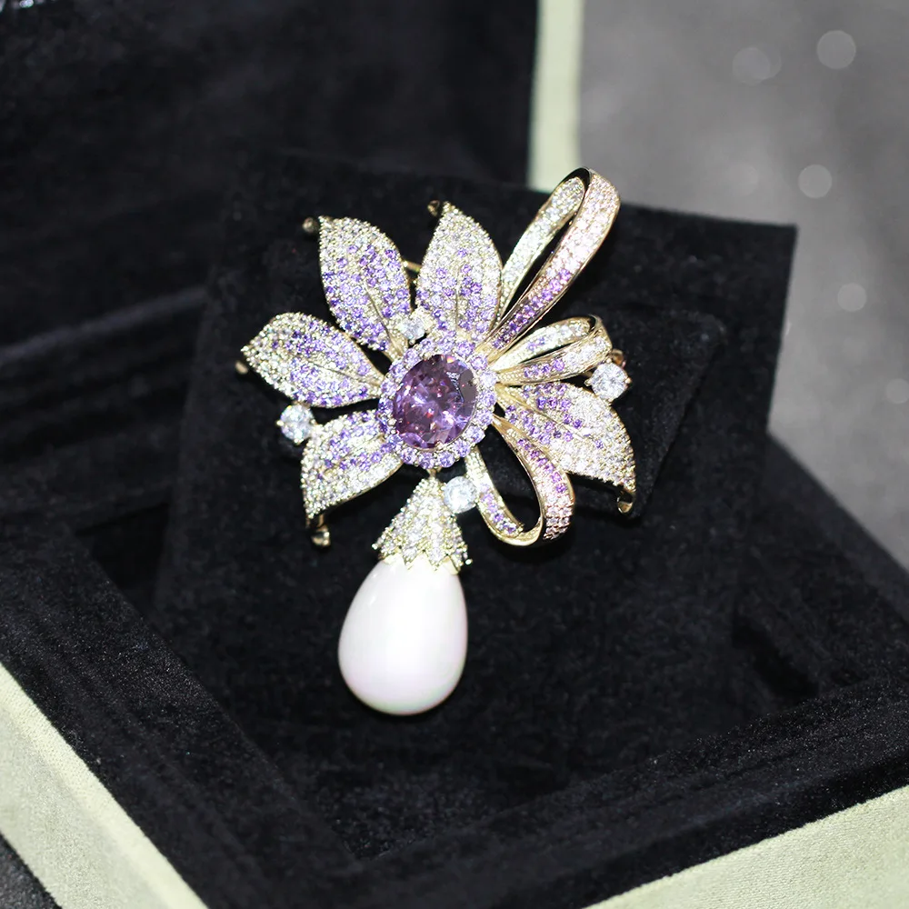 2021 Luxury Purple and Yellow Zirconium Floral Brooch Imitation Pearl Temperament Women's Corsage Jacket Brooch Pin Accessories