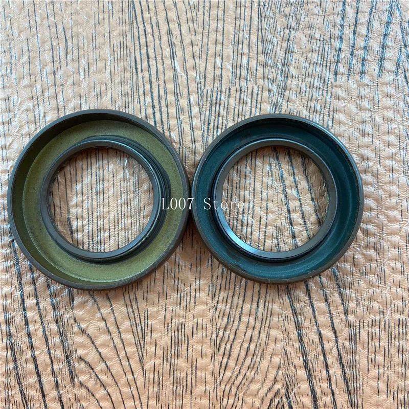 2PCS Automatic Catch Left and Right Transmission Shaft Oil Seal Rubber Seals 61*37*10 For Buick Excelle Epica  93742061 93742176