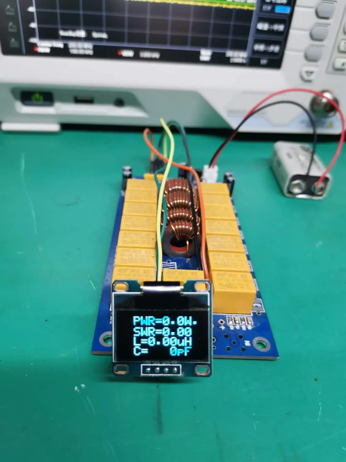 

ATU-100 DIY Kits 1.8-50MHz ATU-100mini Automatic Antenna Tuner by N7DDC 7x7 + OLED, Firmware programmed