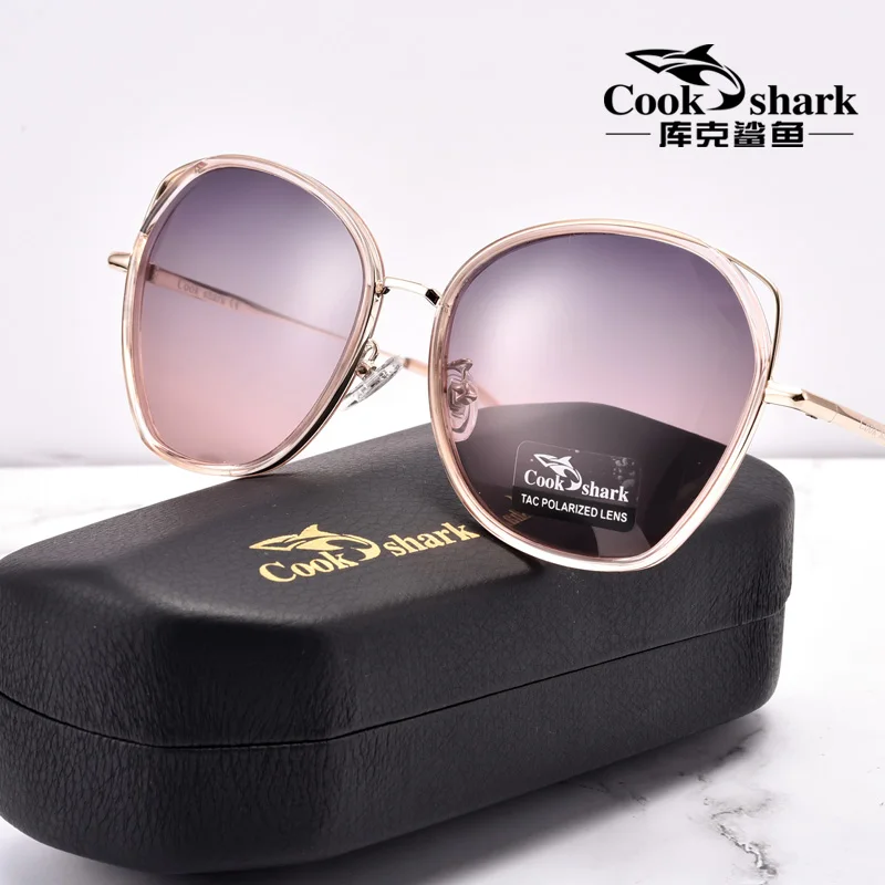 

Cook shark sunglasses ladies sunglasses Korean tide glasses UV polarized round face big face star with the same paragraph