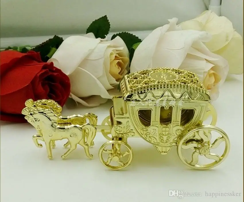 

Gold silver color Cinderella Carriage Wedding Favor Boxes Candy Box Casamento Wedding Favors And Gifts Event & Party Supplies