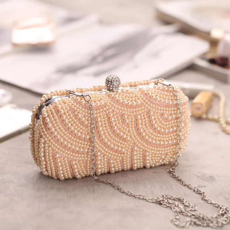 

2022Trend Handmade Hot Sell Sweet Pearl Luxury Clutch Bag Classic Fashion All-Match Clutch Bags for Women Evening Party