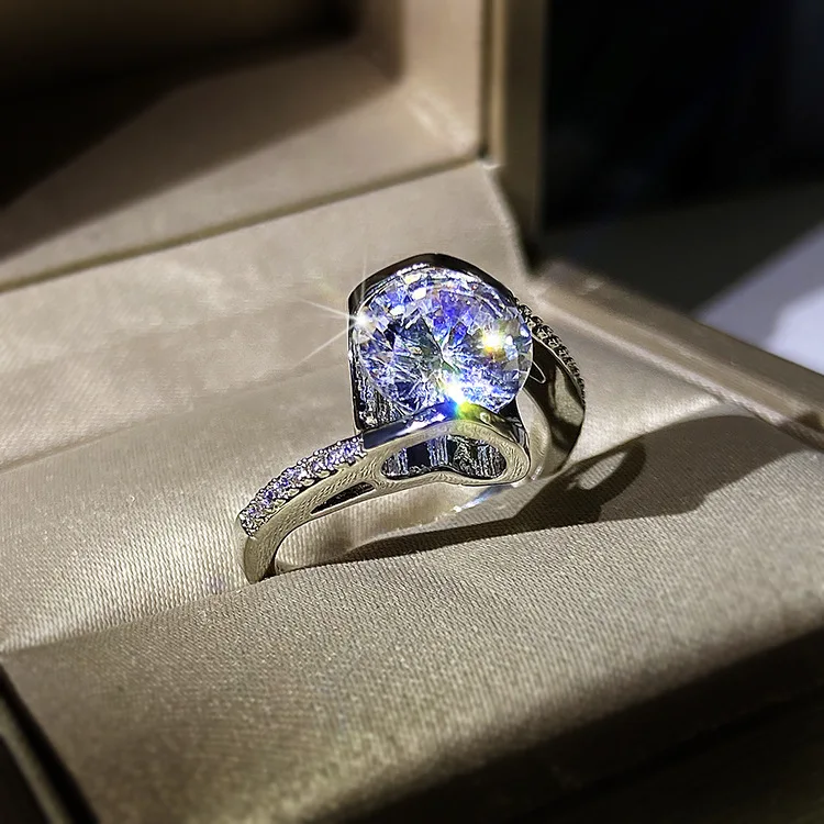 New Trendy Engagement Couples Rings for Women S925 Silver Eight Hearts  Arrows AAA Mosang Diamond Elegant Female Wedding Jewelry