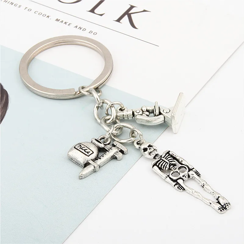 1pc Dropshipping Science Keyring Medical Nurse Keychains Graduation Jewelry Biology Gift For Teacher Student E1649