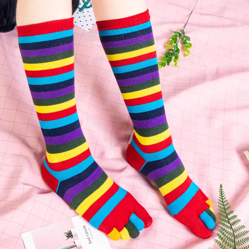 Bunte Wadensocken, lange Zehensocken, modische Regenbogen-Streifen-Kleeblatt-Print Happy Sock für Damen und Mädchen, Fünf-Finger-Baumwollsocken, Geschenk – Detail 11