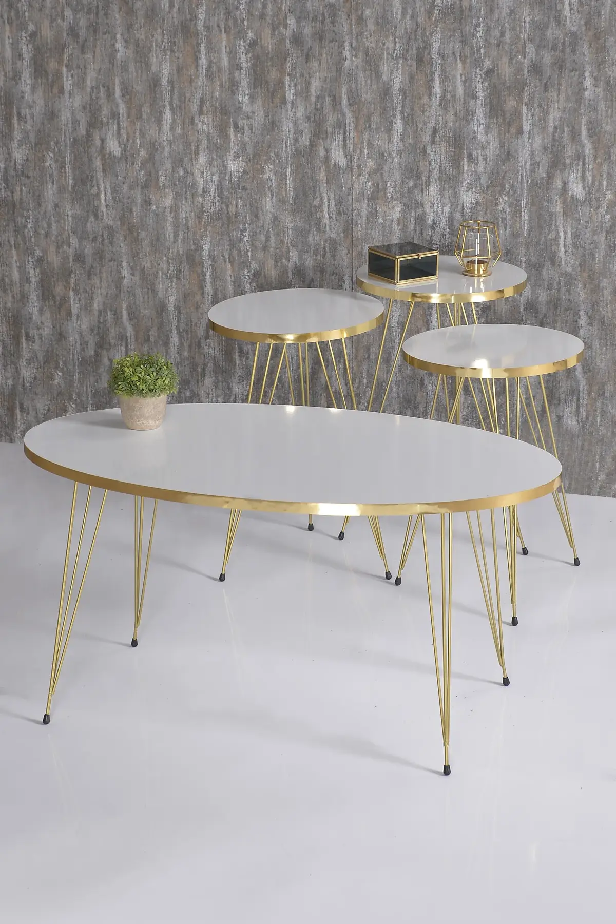 Zigon – ensemble Table basse, Ellipse blanche, pied en fil doré
