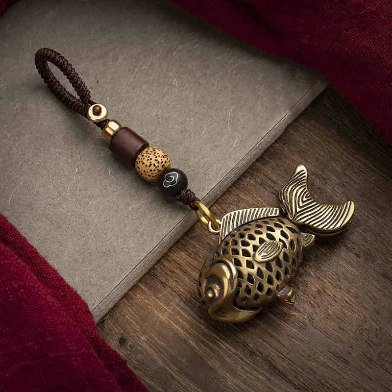Retro Brass Lucky Fish Lanyard Pendant Hanging Jewelry Handmade Woven Rope Key Chains Charms Car Keychains Pendants for Necklace