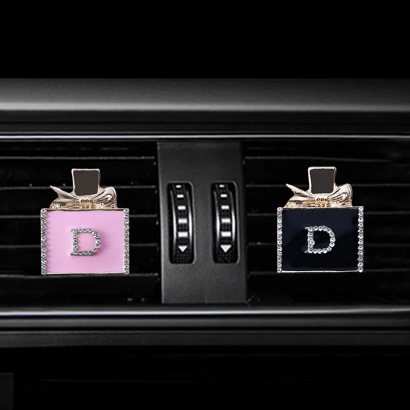 Inlay Water drill D word Perfume bottle car Air conditioning outlet perfume car perfume car interior accessories car fragrance