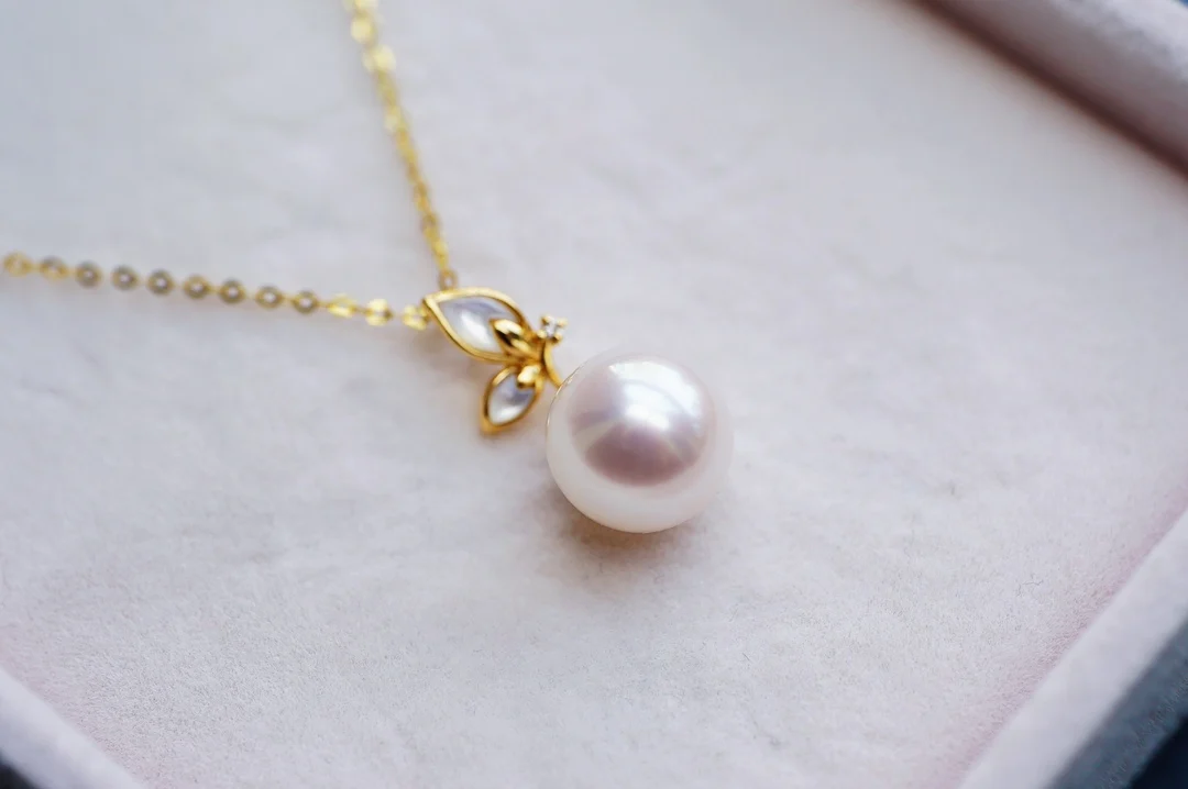 J320 Fine Jewelry Solid 18k Gold Nature 9.57mm Japan Origin Akoya Pearl Pendants Necklaces for Women Fine Birthday Presents