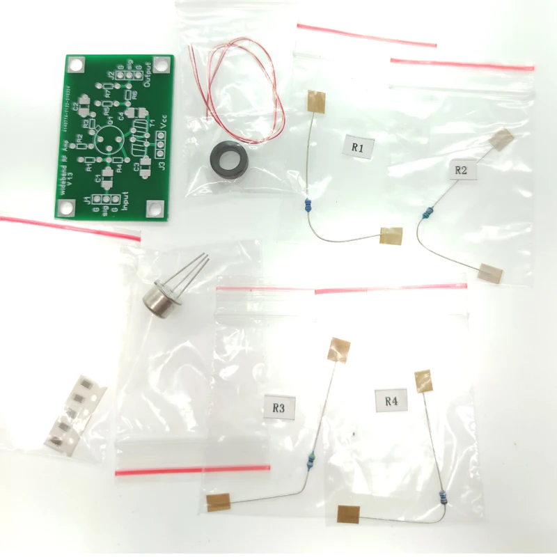 Amplificatore RF a banda larga universale 2MHz-35MH 12V 30mA stabile V1.3