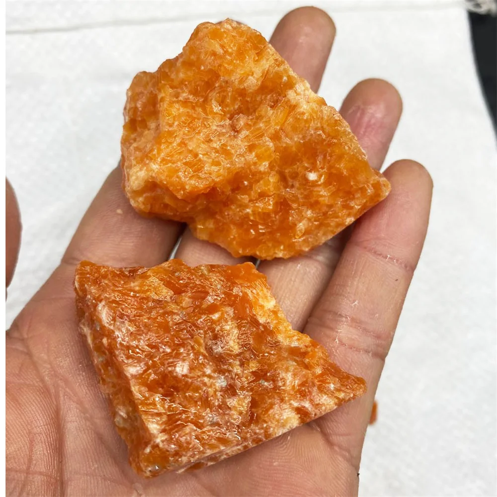 Natürlicher roher Sonnenstein-Kristallquarz, unregelmäßiges rohes Mineralienexemplar, Reiki-Heilkristalle, Aromastein, Sammlerstück, Dekoration – Detail 4