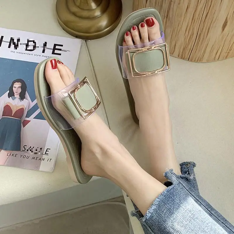 Pantofle damskie lato 2021 Outdoor Slipper slajdy moda mieszkania pantofle Casual buty na plażę klapki damskie ozdoby metalowe