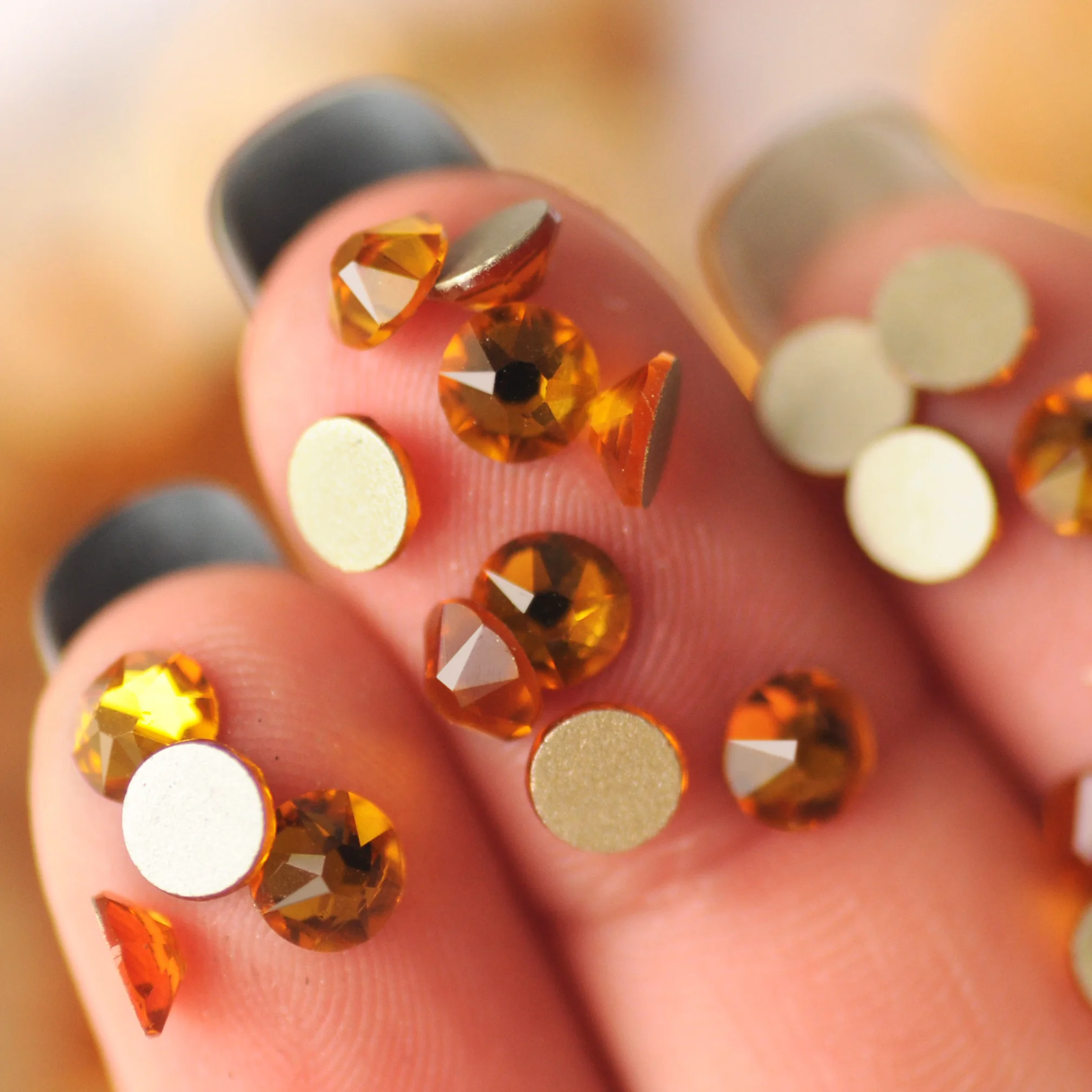 SW 8 Große 8 Kleine Topaz Non-HotFix Strasssteine, Flatback Glitzer Strass Glas DIY Strasssteine für Nagelkunst und Bastelmaterialien – Detail 5