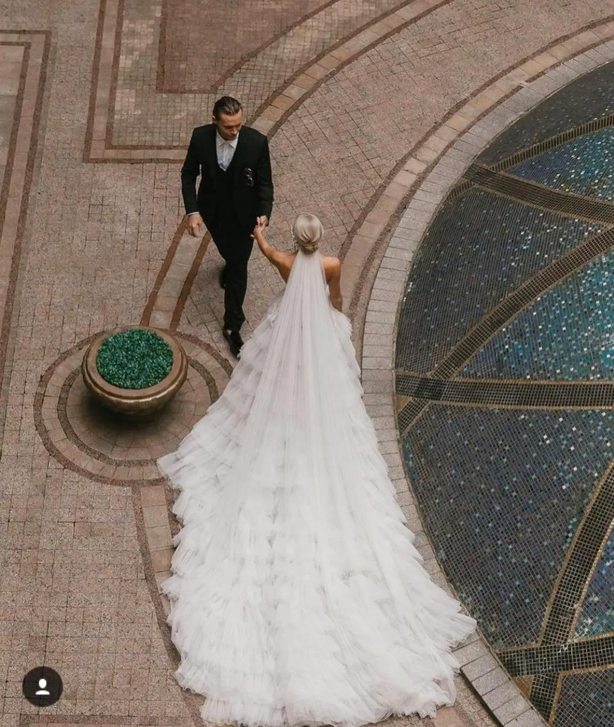 Vestidos de novia con volantes escalonados de encaje, vestidos de novia elegantes hechos A medida