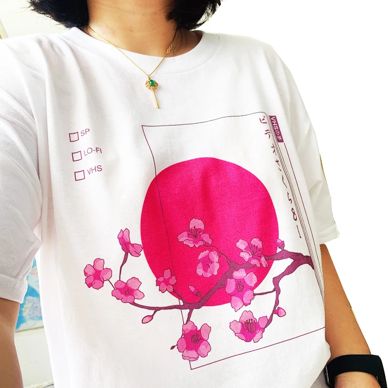 

Cherry Blossom Retro Style Japanese Fashion T-Shirt Women's Vaporwave Grunge Aesthetic Tee 90s Fashion Art Shirt Streetwear