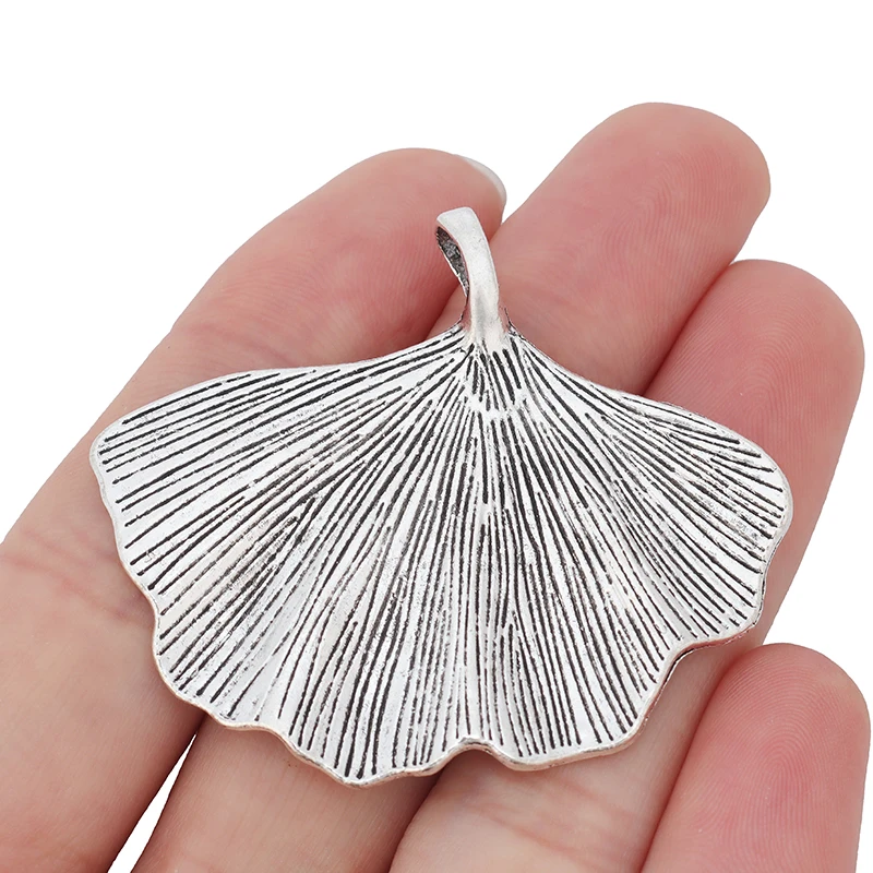 5 x Tibetan Silver Metal Large Plant Ginkgo Biloba Leaf Charms Pendants for Necklaces Jewelry Making Findings 53x46mm