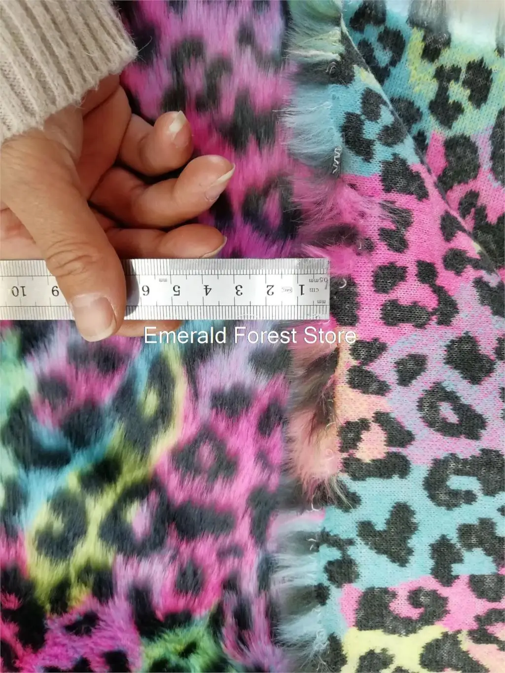 

Multi-color jacquard leopard print rabbit fur,Clothing and shoes materials,faux fur fabric,160cm*90cm/pcs