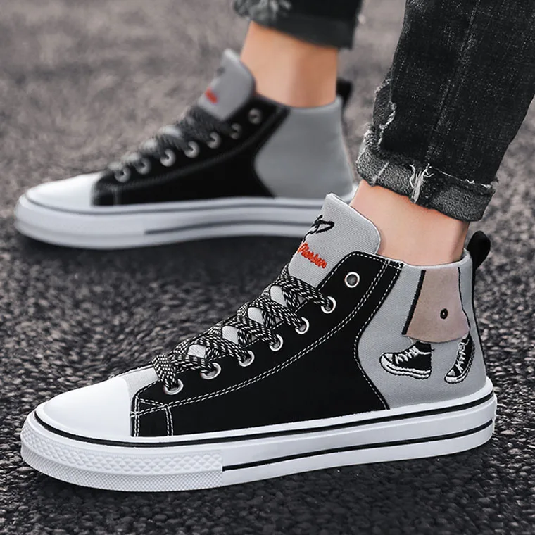 Black and Orange Men's Casual Canvas Shoes Fashion High Top Unisex Casual Sneakers Breathable Printed Flat Shoes for Couple