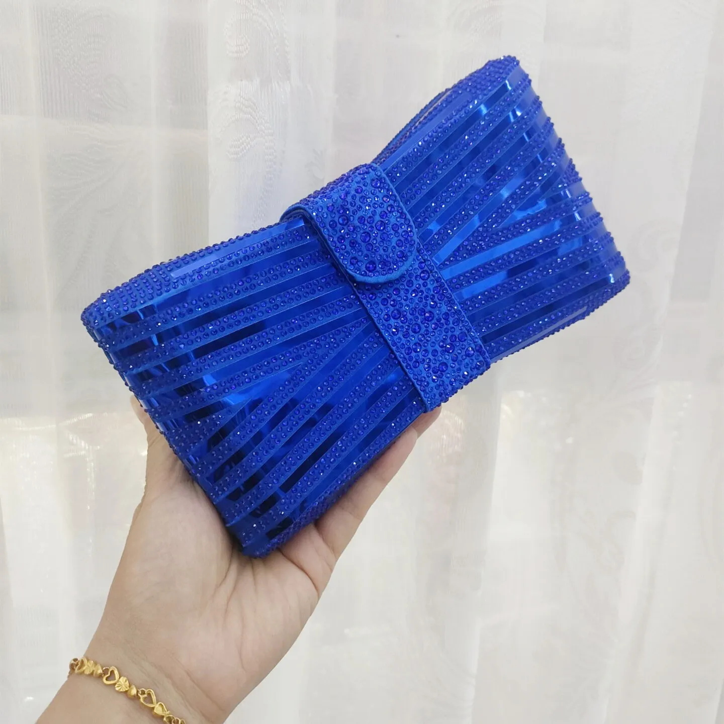 Bolso de mano de cristal para mujer, cartera de mano de color azul, plateado, rosa y dorado, con cadena, para boda y Noche