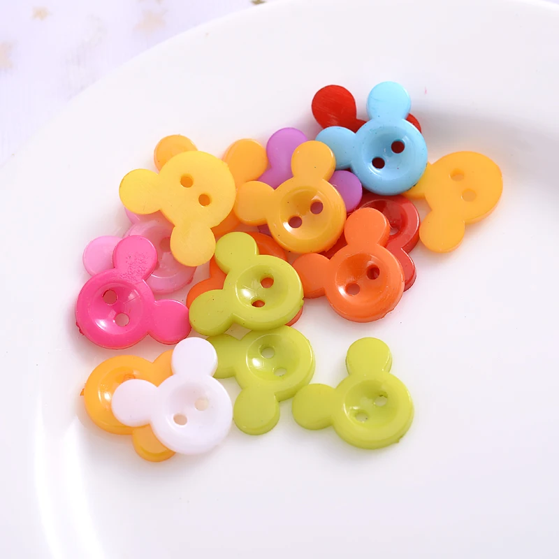 50Pcs Cartoons Animal Head Shape Resin Buttons For Baby Kids Clothes 2 Holes Mixed Color Button Garment Dolls Sewing Accessories