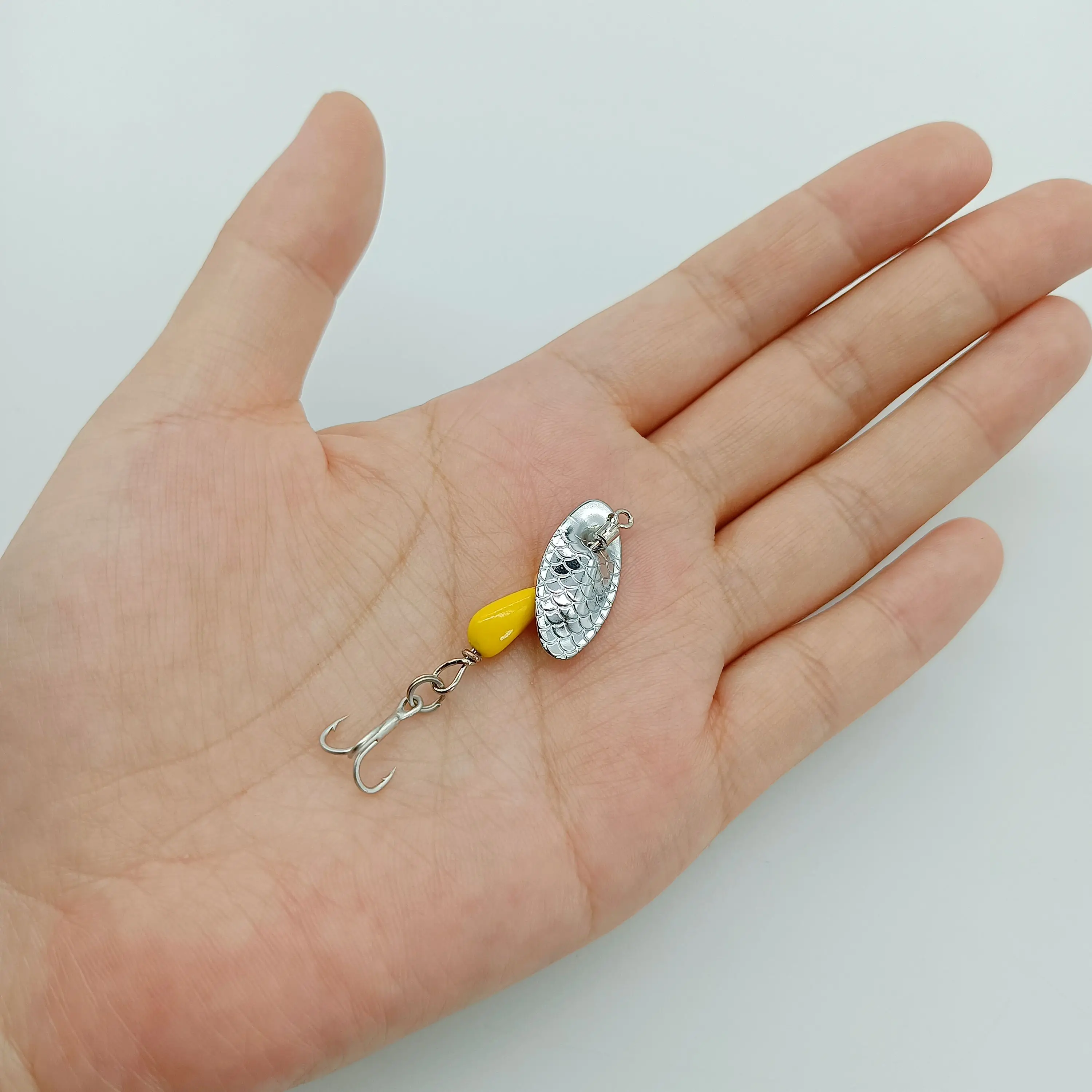 DUODUOYU 1PCS Metall Rotierenden Spinner Köder Köder 2,5g/4,5g Forelle Harten Köder Spinner Köder Künstlerische bass Köder Angeln Locken – Detail 4