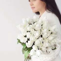 7 Pcs Real Touch Branch Stem Latex Rose Hand Feel Felt Simulation Decorative Artificial Silicone Rose Flowers Home Wedding