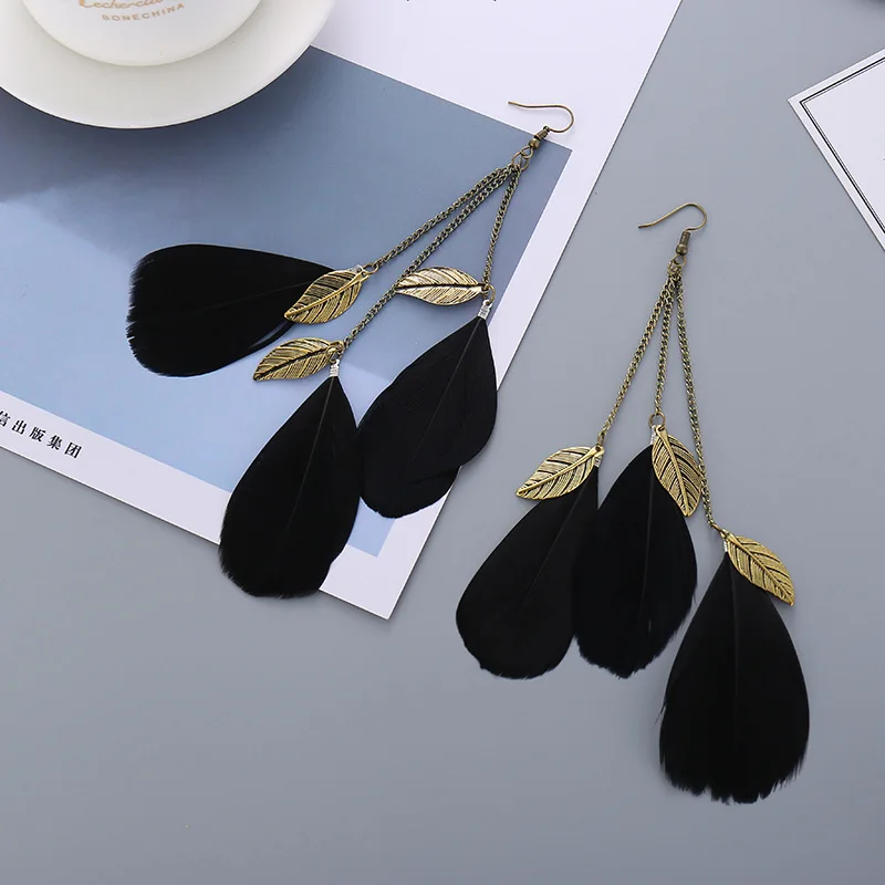 Women\'s Boho Green Feather Earrings Brincos Bijoux Summer Vintage Gold Color Leaf Alloy Long Chain Tassel Drop Earrings