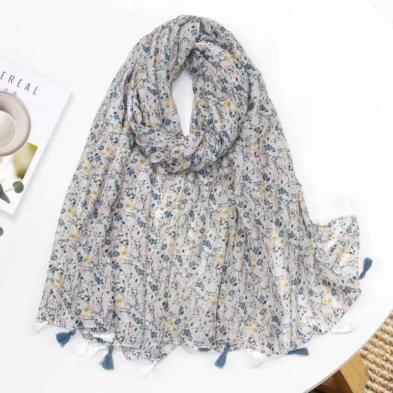 2021 Fashion Small Flower Print Tassel Scarf Shawls Long Soft Beach Floral Pattern Scarves Hijab Wrap