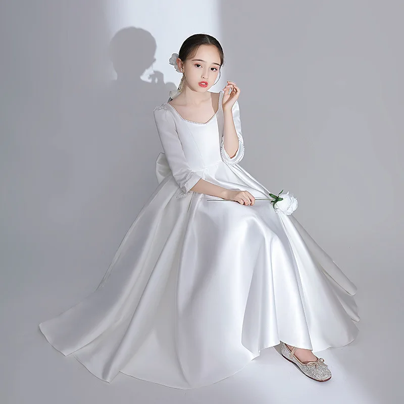 

Princess Satin Scoop Flower Girl Dress Bow Children First Communion Dress Ball Gown Wedding Party Dress Runway Show Pageant