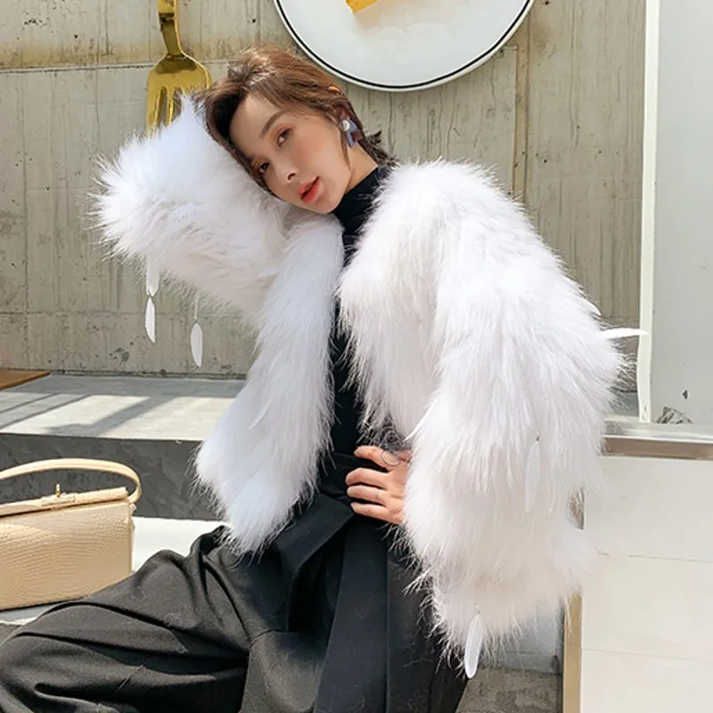 

White Feather Tassel Pendant Autumn WinterFur Jacket Outerwear Female Fashion Loose Fox-Like Plush Overcoat Women Fur Jacket