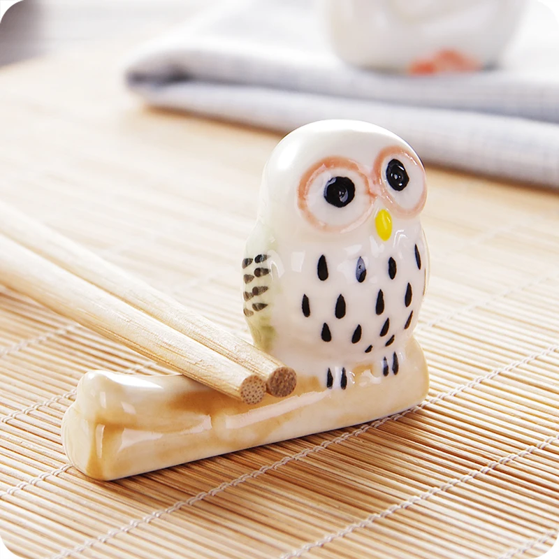 Chopstick rest and chopstick pillow rest Kitchen table spoon rest and chopstick rest Ceramic small ornaments chopstick rest