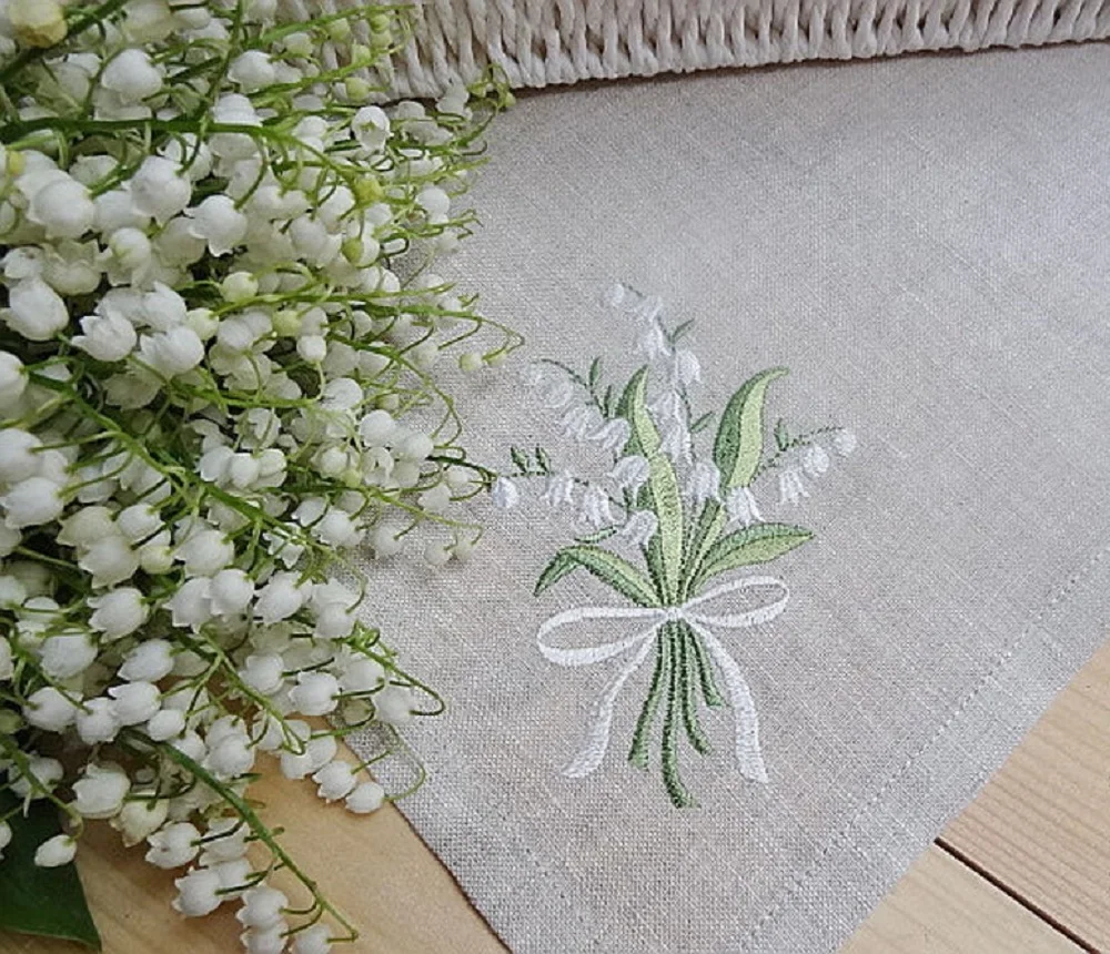 @Lily of the valley, Flower Embroidered linen look napkins, placemats, table mats, Hotel, airbnb, restaurant 40x40cm