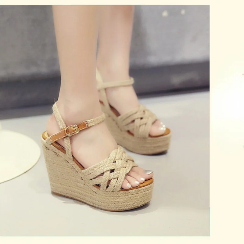 Summer Wedge Sandals Female New Straw Muffin Platform Platform Open Toe Heels Luxury Shoes Women Mujer Ankle Strap Rattan Grass