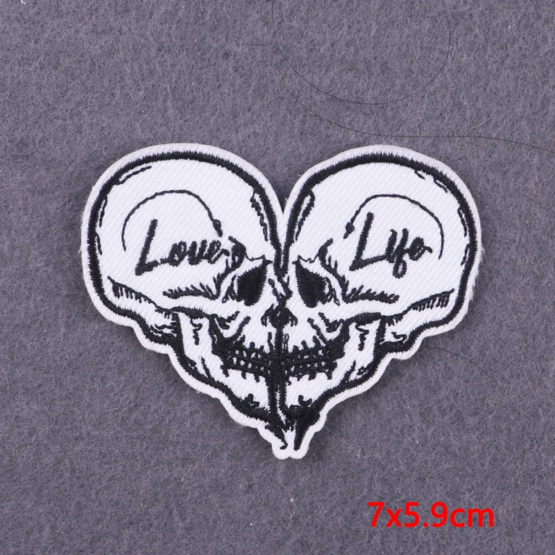 Black And White Patches On Clothes Punk Stickers Hippie Iron On Patches For Clothing Thermoadhesive Patches Skull Cloth Patch