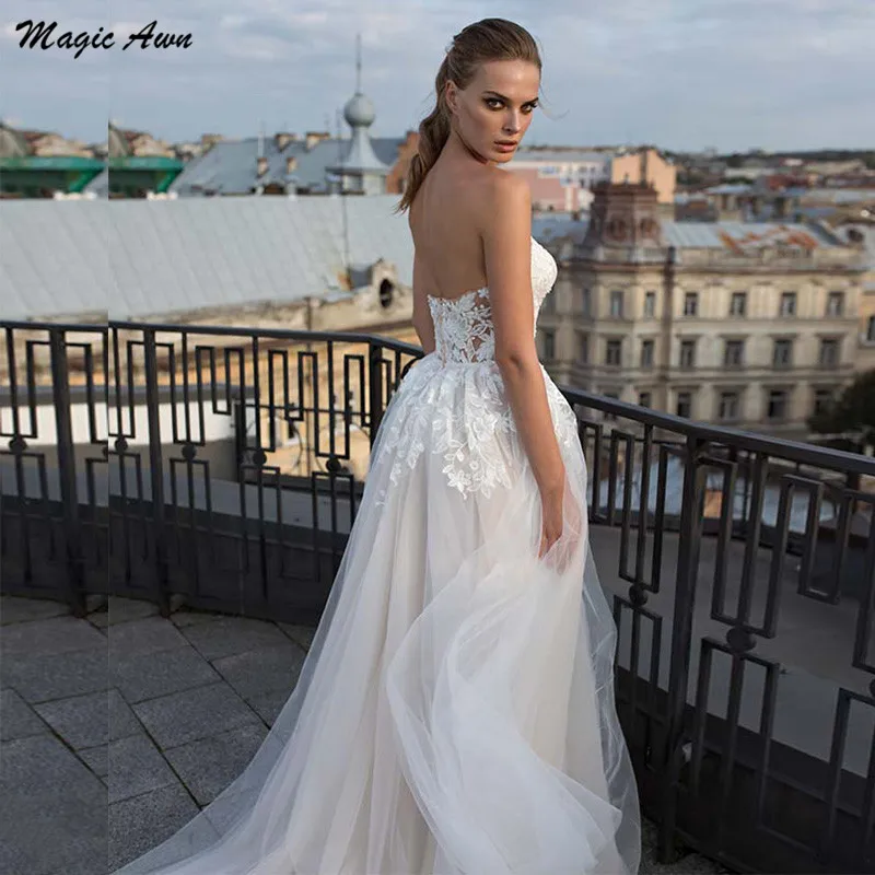 Magic Awn 2021 abiti da sposa da spiaggia Appliques di pizzo Champagne Illusion Sweetheart Boho A-Line abiti da sposa Princess Robe Mariage