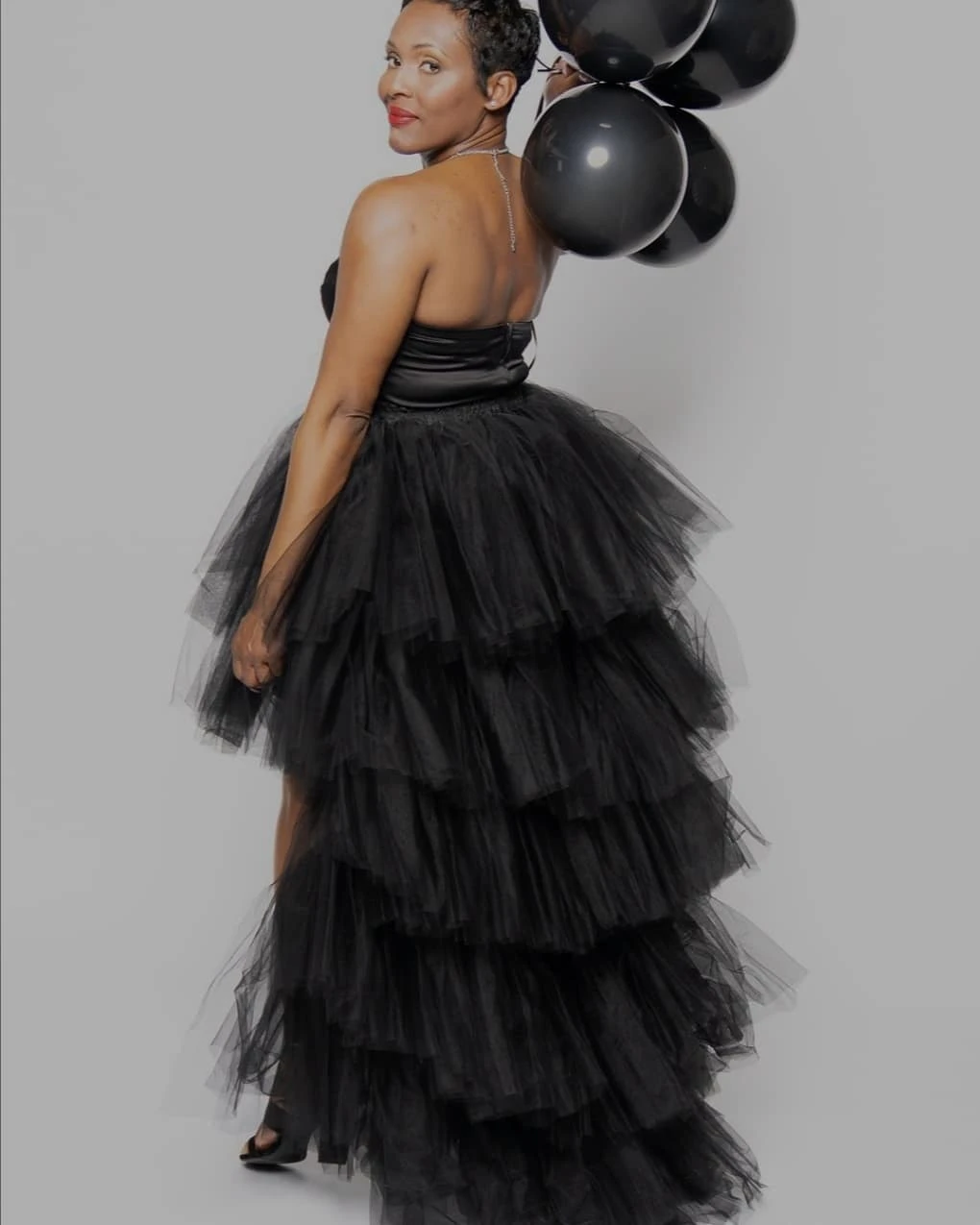 Robe trapèze noire Sexy pour femmes, tenue d'été en Tulle, à volants, superposée, sans bretelles, dos nu, grande taille