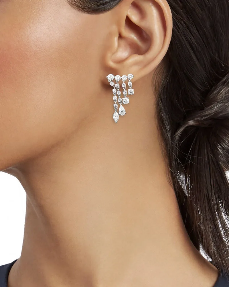 

Женские серьги-кисточки с кристаллами и цирконием