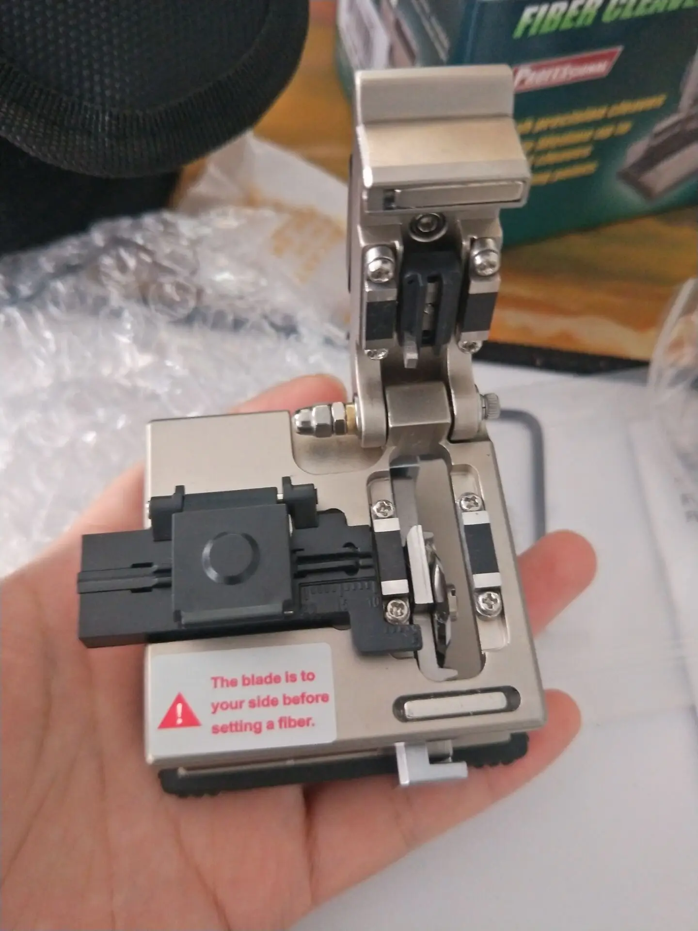 

Fiber-Optic-Tool Cleaver Optical-Cutting-Fiber Proskit Blade-Fiber FB-1688 Times 48000