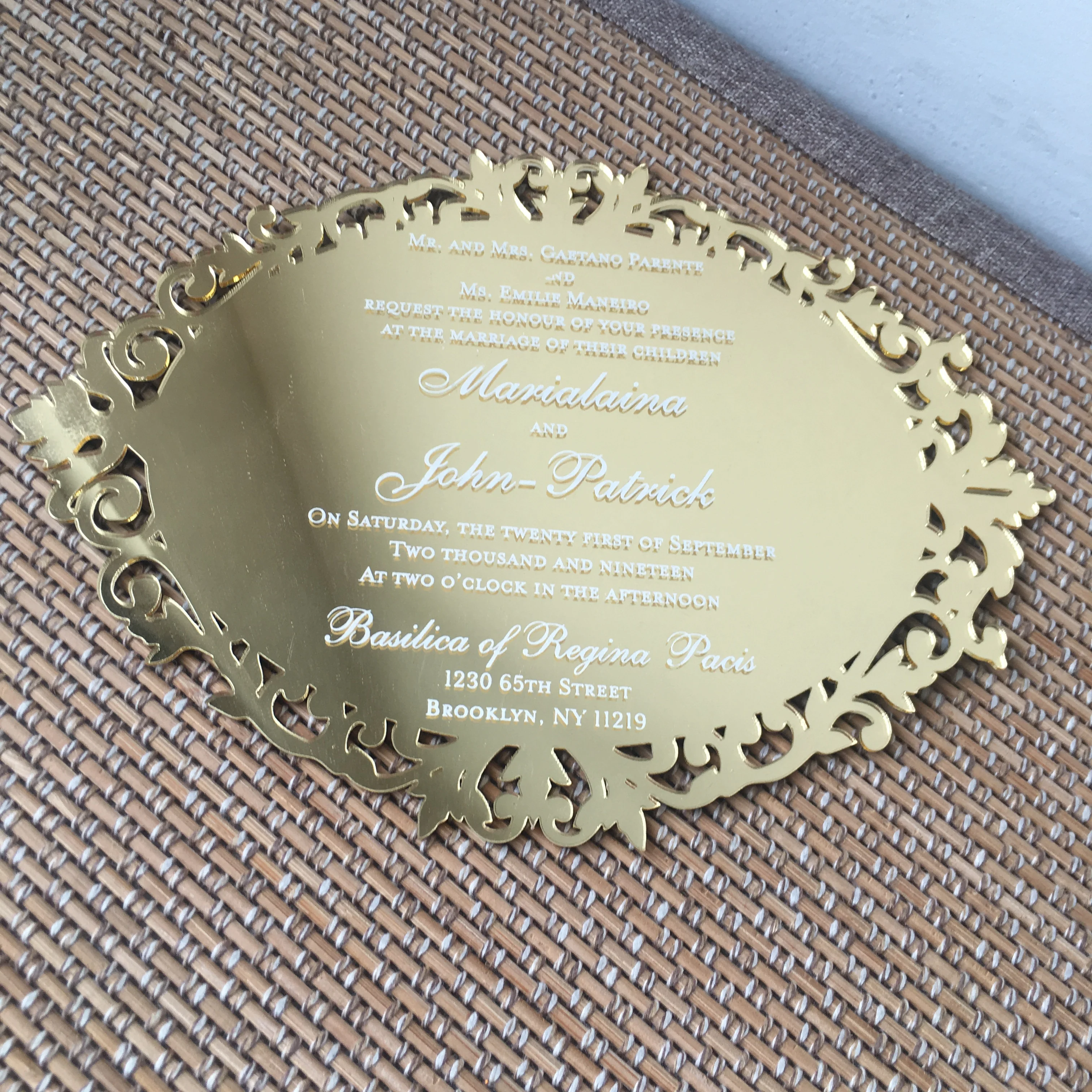 10pcs Laser Cut 3d Wedding Invitation Card Elegant Acrylic Gold Mirror Invitations with Box