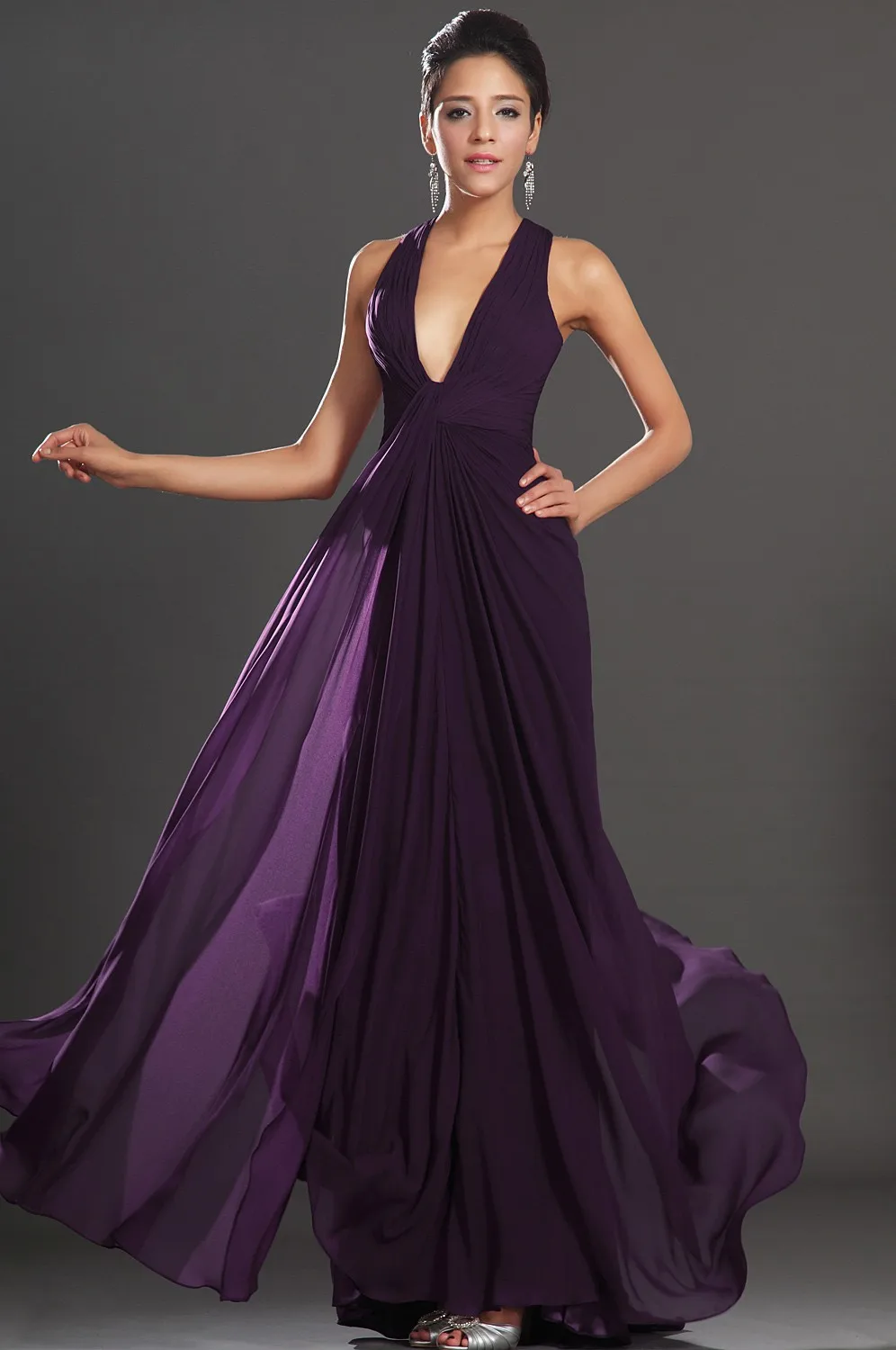 Sexy decote em v profundo longo novo roxo halter tribunal trem chiffon princesa com plissado formal robe de soiree vestidos de dama de honra